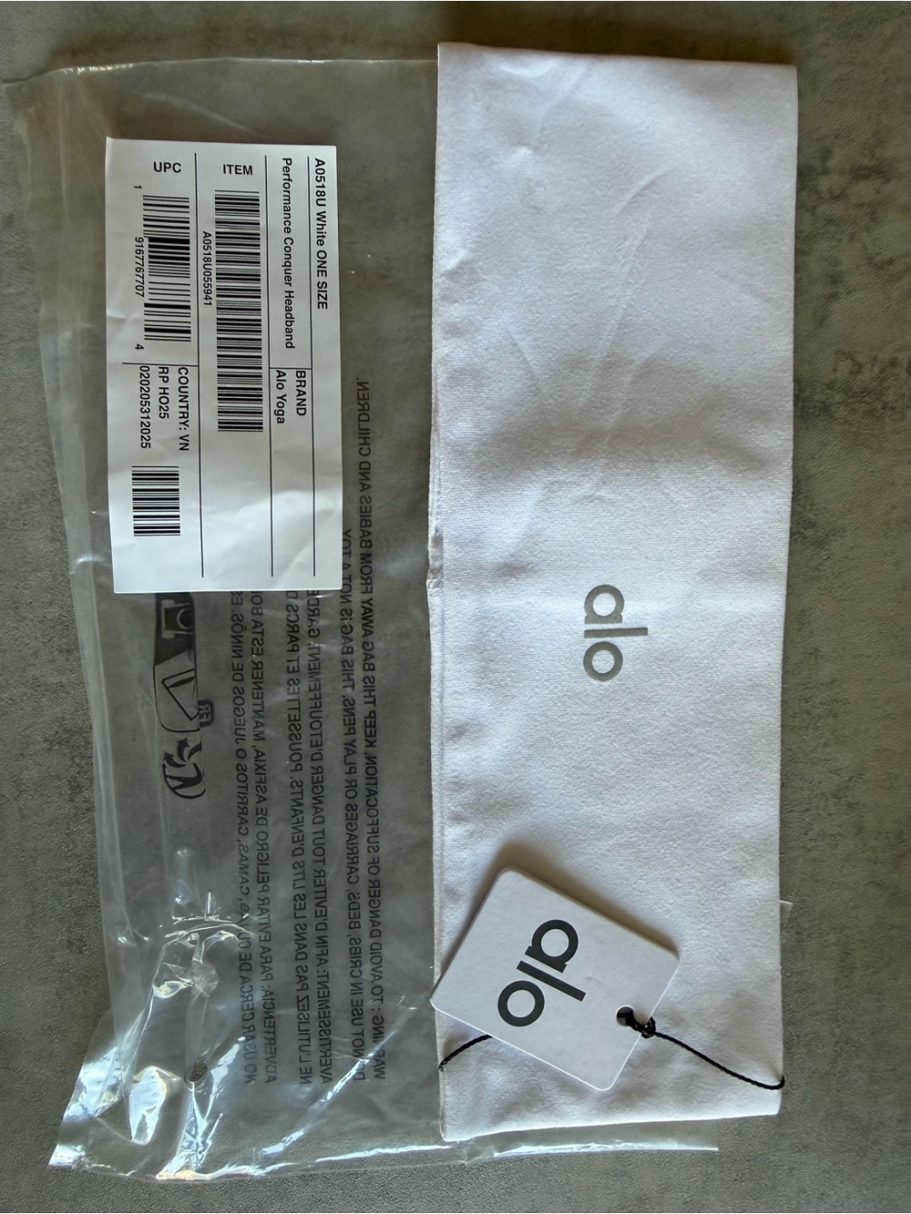 ALO Yoga White Performance Contour Headband with Logo